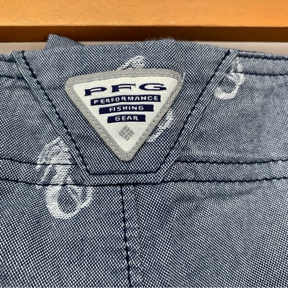 Columbia PFG Shorts Womens 18W Blue Mermaids Printed Fishing Summer Outdoors - Picture 3 of 6